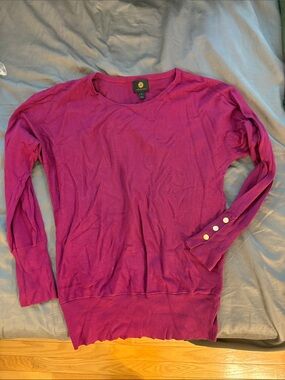 JM Collection Magenta Crewneck Sweater with Button Cuffs